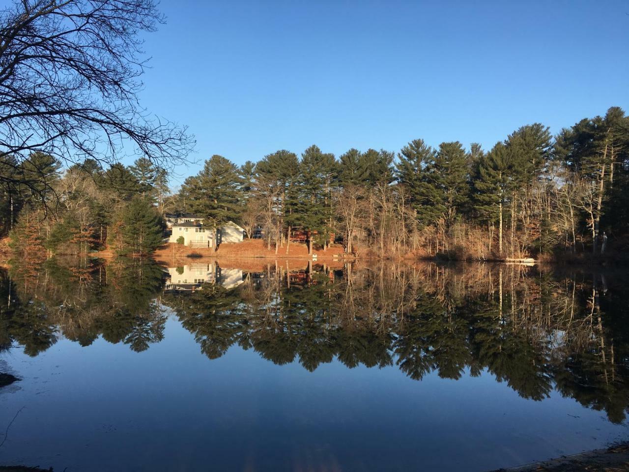 Clear Pond Suite Plymouth Buitenkant foto